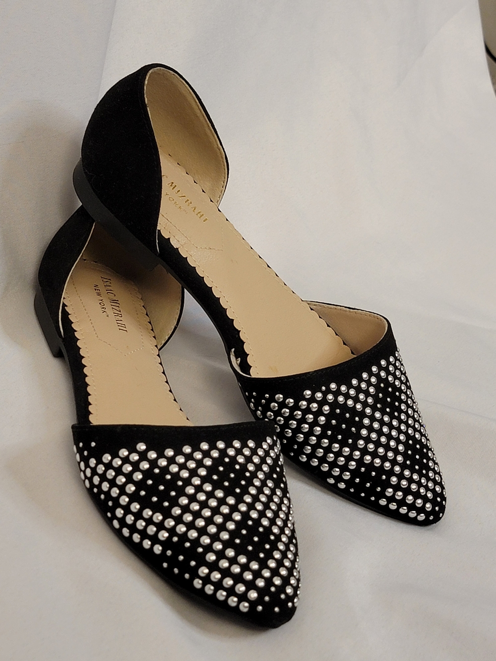 Isaac Mizrahi Black Pointed D'Orsay Flats with Silver Studs Size 7.5 - Picture 3 of 14